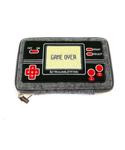 ポーチ ゲーム(M) PUPU FELT 小物入れ グレー レトロ雑貨