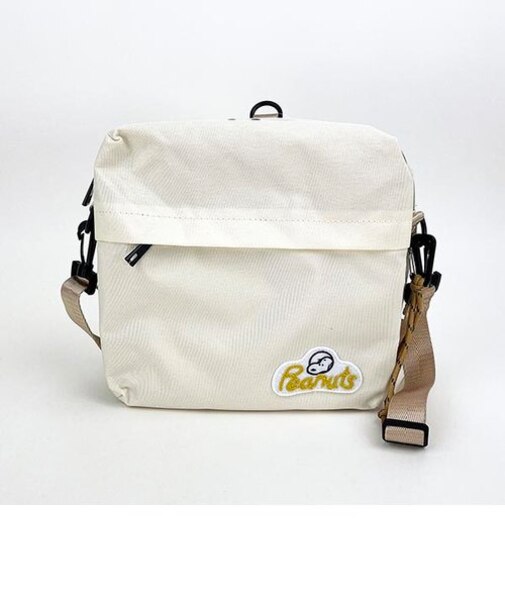スヌーピー RE-PET スクエアショルダー アイボリー ロゴ  バッグ ポシェット