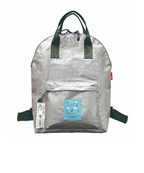 スヌーピー 2WAY ポリエチレン トートバッグ リュック セオルー 防水性 レジャー シルバー SNOOPY