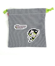 パワーパフガールズ バターカップ アップリケ巾着ポーチ (ブラック) FLAPPER