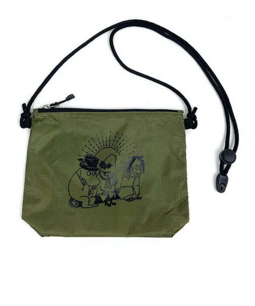 ムーミン ナイロンサコッシュ ベンチ オリーブ バッグ