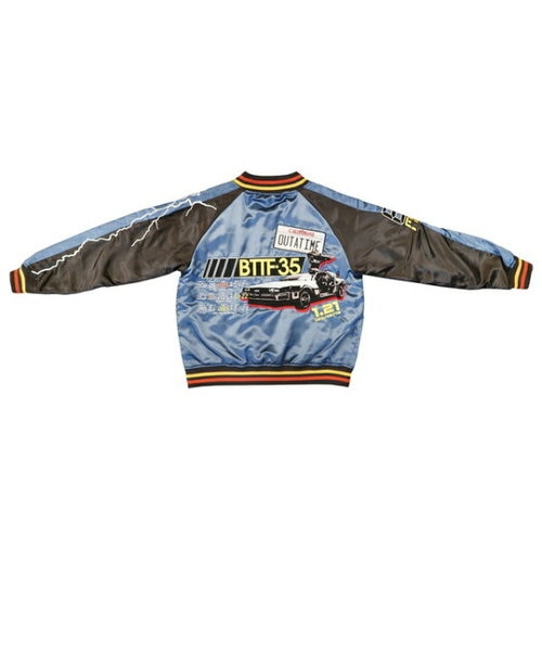 シナモン スイートブルースカイ スタジャン L アパレル シナモロール