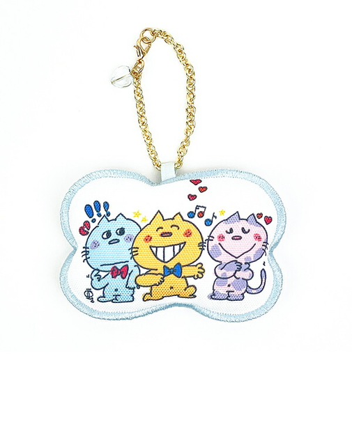 水森亜土 チャームマスコット 3匹のにゃんこ ライトブルー チェーン付き キーホルダー