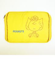 スヌーピー 収納ポーチ M トラベル 旅行 イエロー PEANUTS SNOOPY