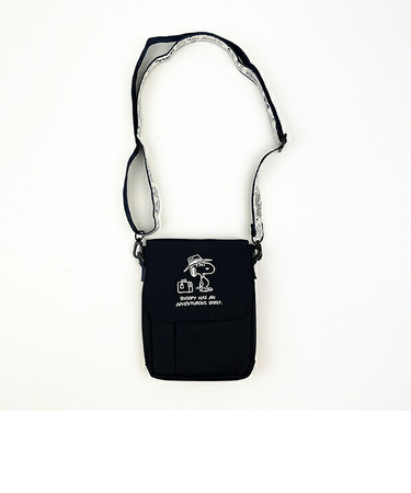 スヌーピー 撥水パスポートショルダーバッグ トラベル用品 SNOOPY