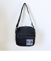 ディズニー ミッキー ショルダーバッグ  (ブラック) Disney