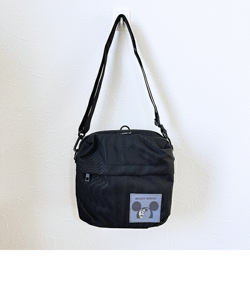 ディズニー ミッキー ショルダーバッグ  (ブラック) Disney