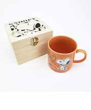 スヌーピー 木箱入マグカップ (オレンジ) コップ 日本製 SNOOPY