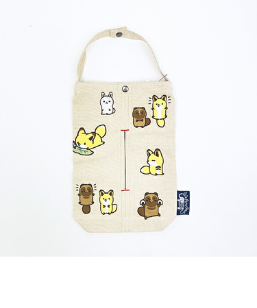 タヌキとキツネ 刺繍ティッシュカバー