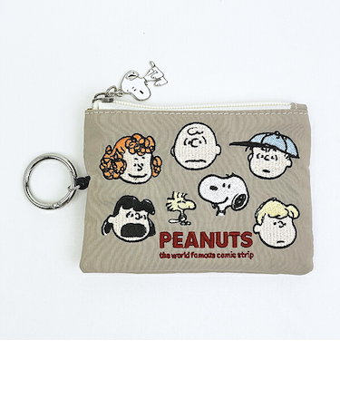 スヌーピー オール 刺繍パスポーチ ベージュ SNOOPY