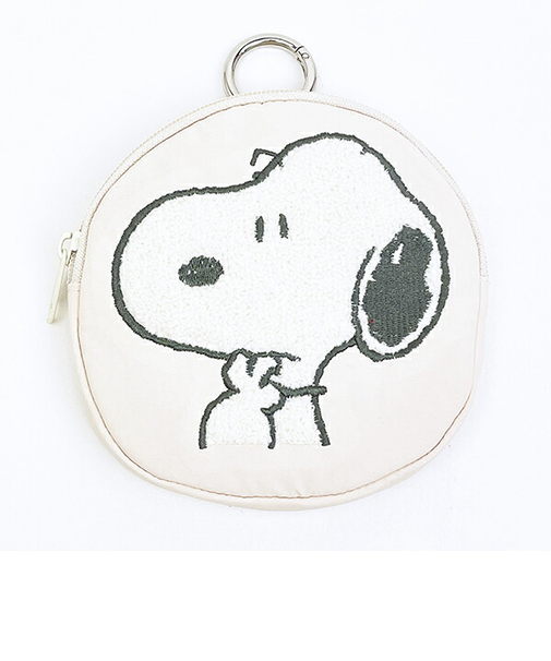 スヌーピー ダイカット刺繍パスポーチ SNOOPY