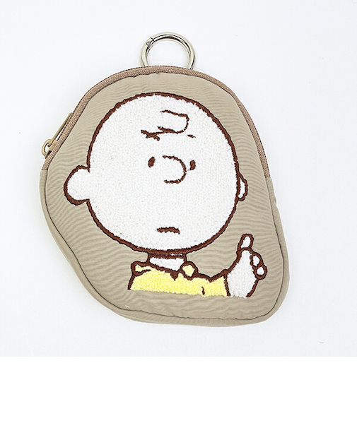 スヌーピー チャーリーブラウン ダイカット刺繍パスポーチ SNOOPY