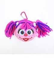 セサミストリート アビー カラビナ付きぬいぐるみファスナーマスコット ピンク