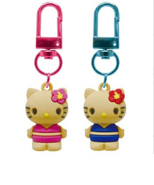 サンリオ 日焼けキティ ビキニ PVCペアキーホルダー Sanrio
