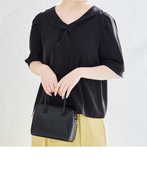 ボウタイブラウス