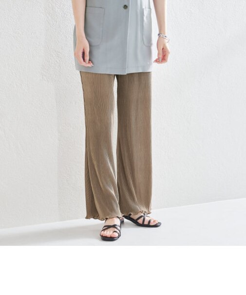 プリーツパンツ