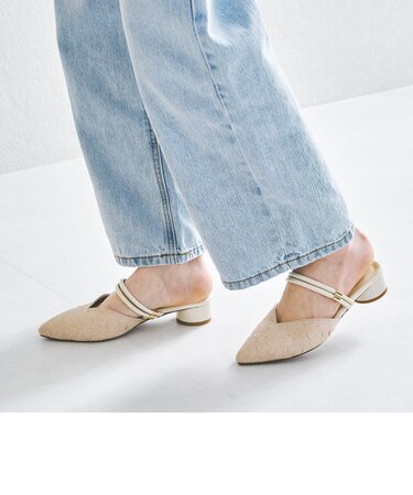 WEB限定★Vカットダブルストラップパンプス