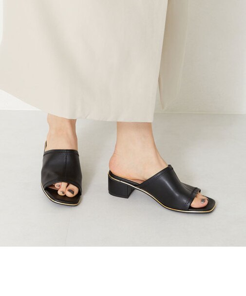 ソフトレザーミュールサンダル/31203