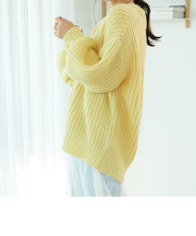 Vネックニットカーディガン/MO33N01