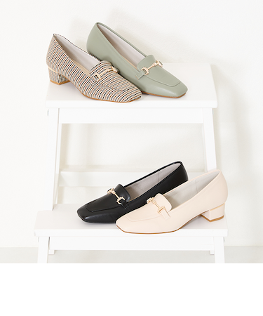 メタリックラインビットヒールローファー/42301