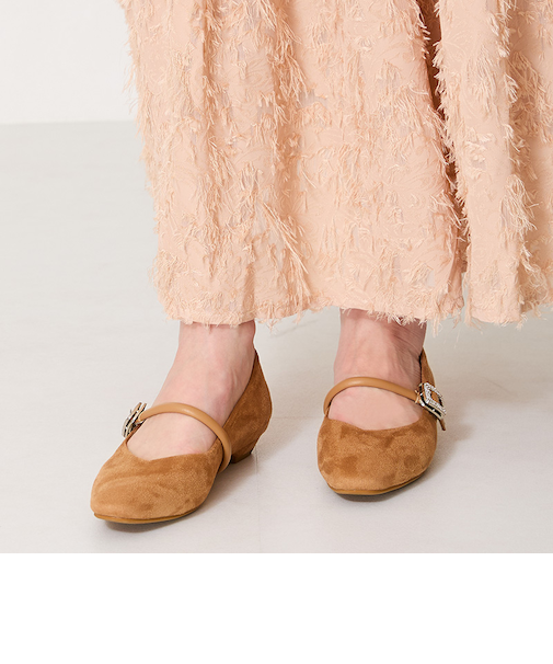 ビジューバックルストラップパンプス/52109