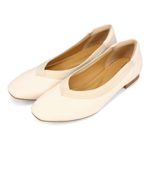 柔らかクッションVカットパンプス/52111