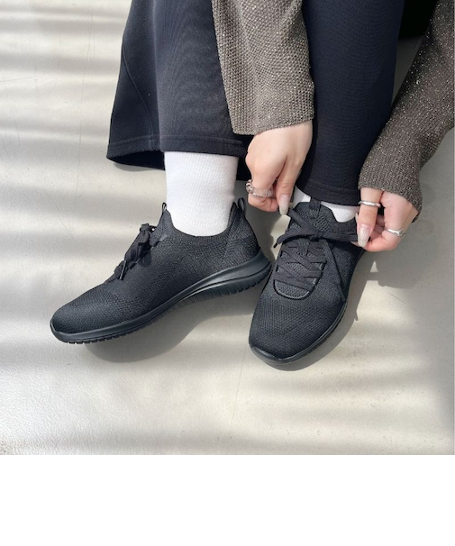 【軽量・黒】レースアップニットスニーカー/OT3765