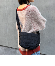 キルティングナイロンショルダーバッグ