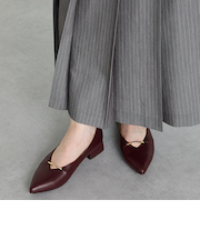 【シンプル 通勤 通学】ラインメタルパーツポインテッドトゥパンプス/55304