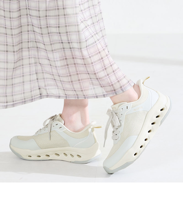 【瞬間フィット】シューレーススニーカー/OT3798