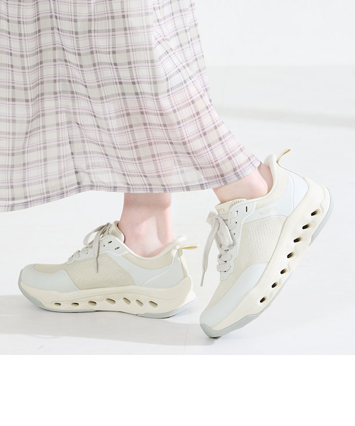 【瞬間フィット】シューレーススニーカー/OT3798