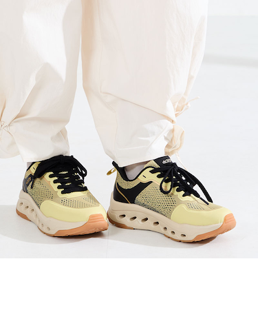 【瞬間フィット】シューレーススニーカー/OT3798