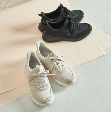 【瞬間フィット】サイドロゴ付きナイロンスニーカー