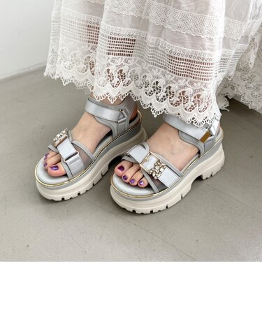 ビジューバックル厚底スポサン