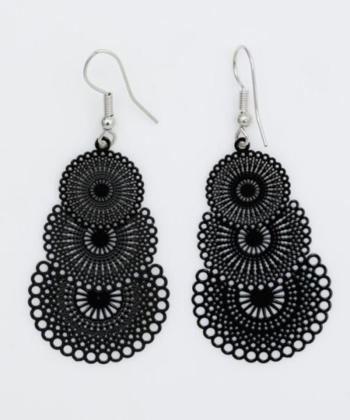 【チャイハネ】オリエンタル透かしピアス