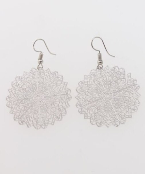 【チャイハネ】オリエンタル透かしピアス