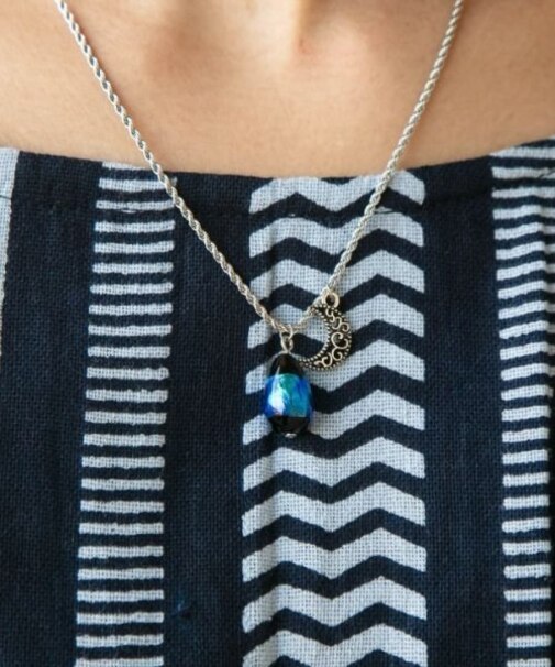 【チャイハネ】メンズホタルムーンネックレス