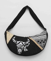 【チャイハネ】アミキャメンクレセントショルダー