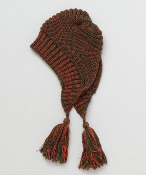 【チャイハネ】バブーシュカ風耳付きニットキャップ