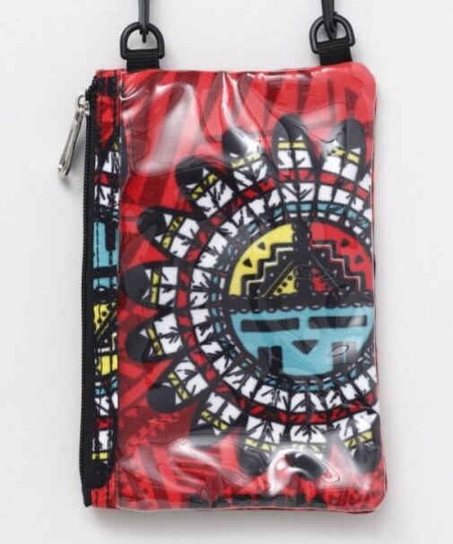 【チャイハネ】ディーバレスマホポーチ