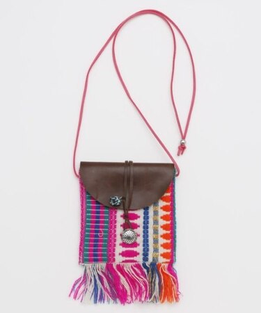 【チャイハネ】オリビアネックポーチ