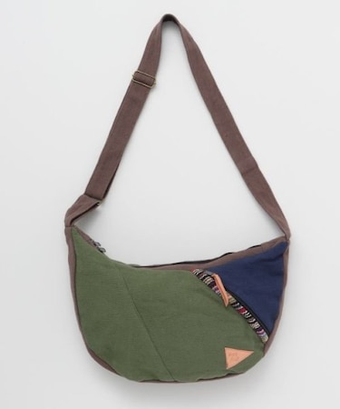 【チャイハネ】ヒマールクレセントショルダー