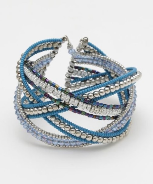 【チャイハネ】メタニュバングル