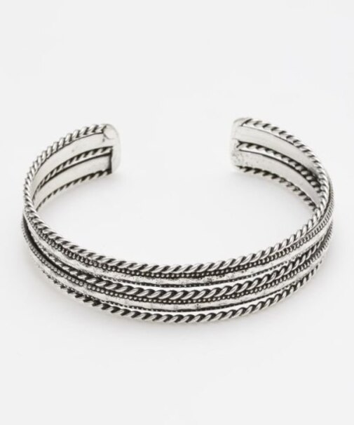 【チャイハネ】フィフレンバングル