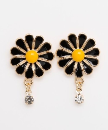 【チャイハネ】マーガレットピアス