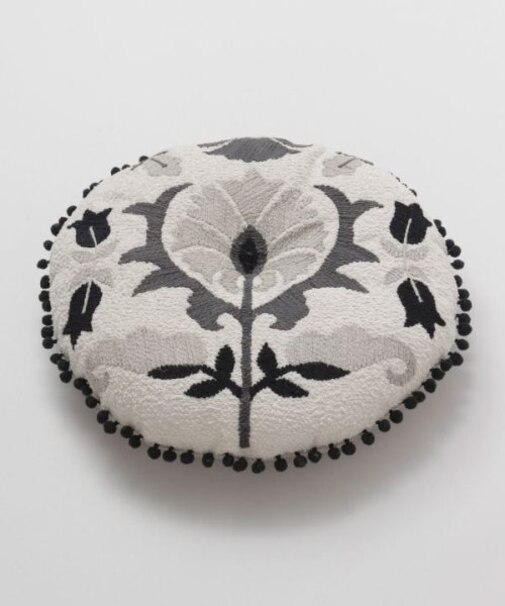 【チャイハネ】ニスタ刺繍ラウンドクッション
