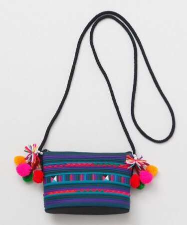 【チャイハネ】リスミニヒモポーチショルダー