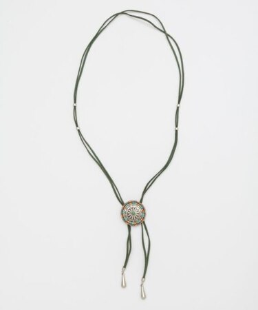 【チャイハネ】コンチョネイビネックレス