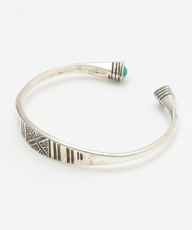 【チャイハネ】トゥーアバングル