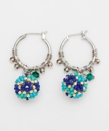 【チャイハネ】フラワボールツブピアス